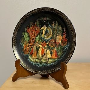 Vintage 1989 Russian Legends Collection - Tsar Saltan Decorative Plate